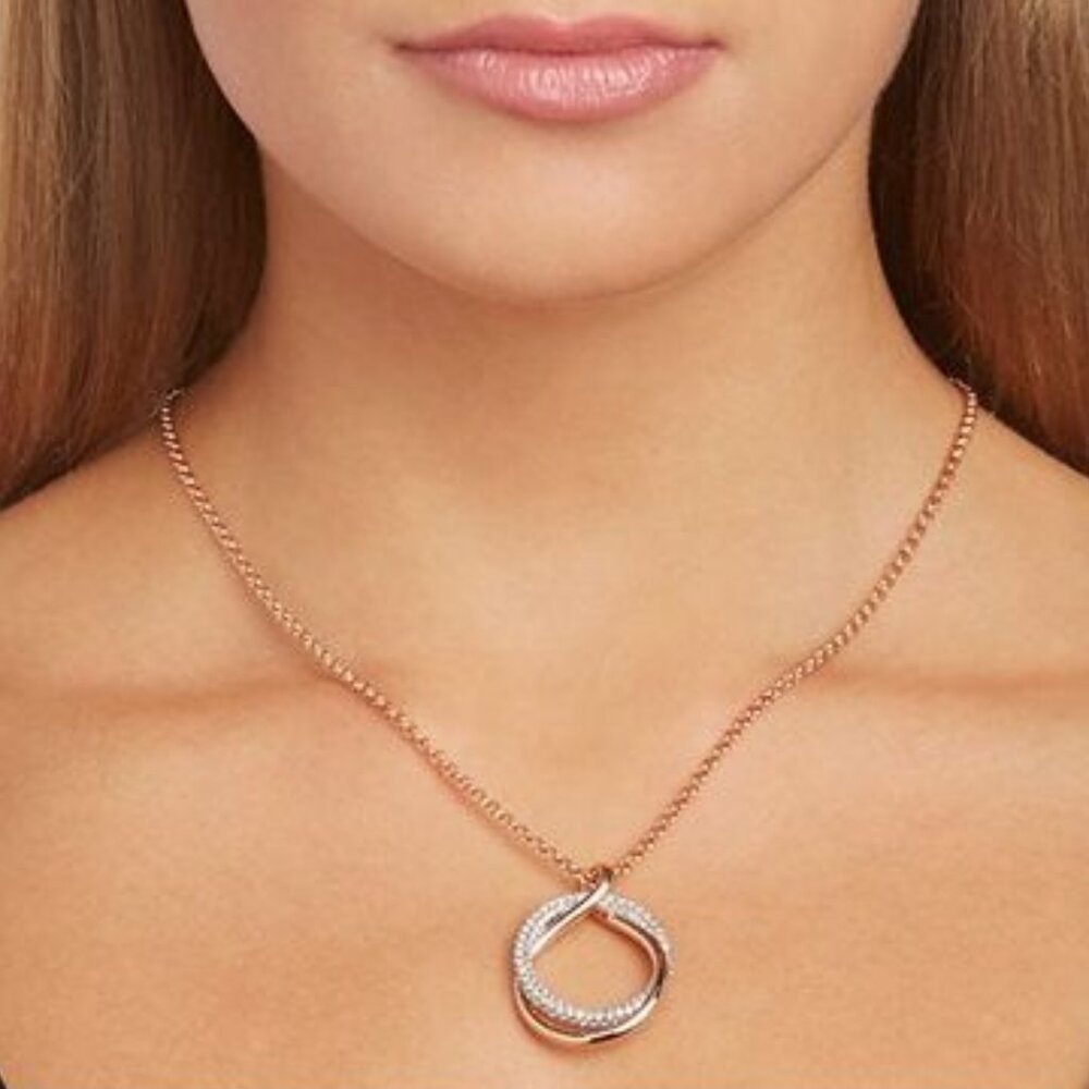 Swarovski Brilliant Crystal Rose Exact Double Circle Necklace BNWT Great Gift